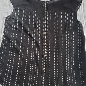 Women's Sleeveless Top